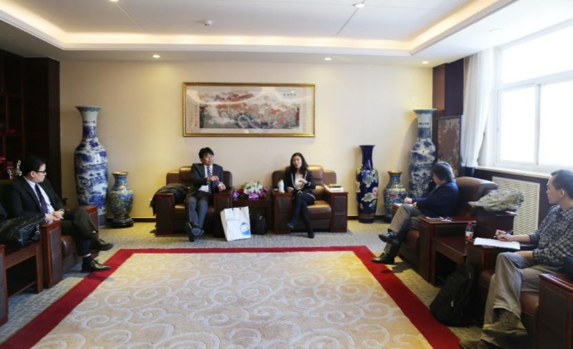 https://law.uibe.edu.cn/upload/editor/image/20190314/20190314145438_0486.jpg